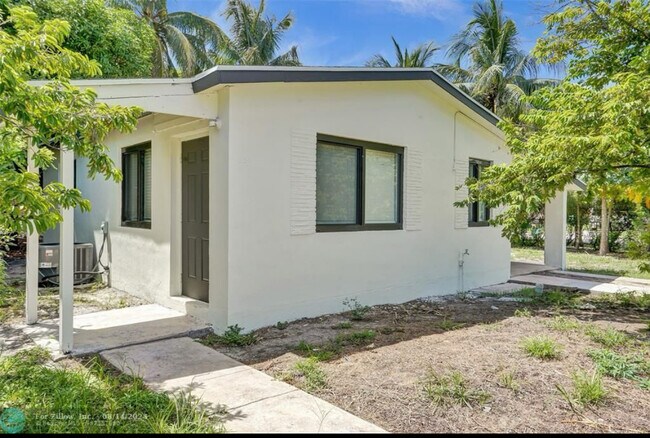 Foto del edificio - 891 NW 33rd Terrace