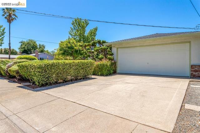 Building Photo - 5554 Indiana Dr