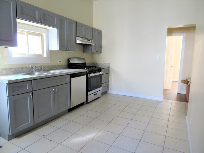 Foto del edificio - 2717 W 15th Pl