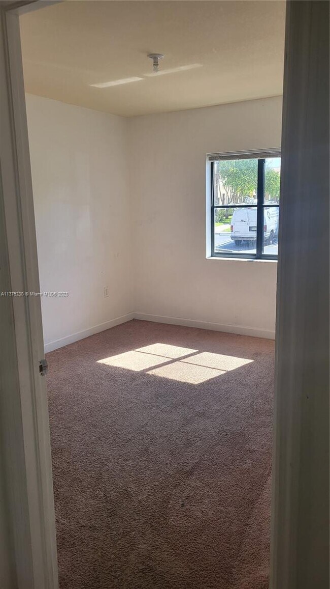 Building Photo - 22421 SW 88th Pl