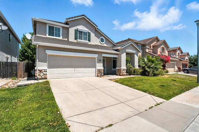 Foto del edificio - 9437 Red Spruce Way
