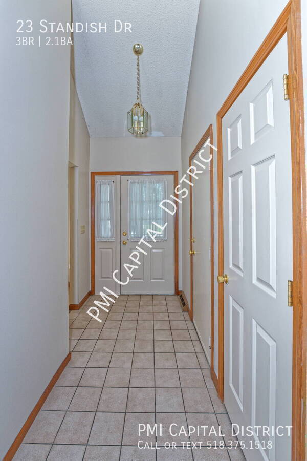 Building Photo - 23 Standish Dr