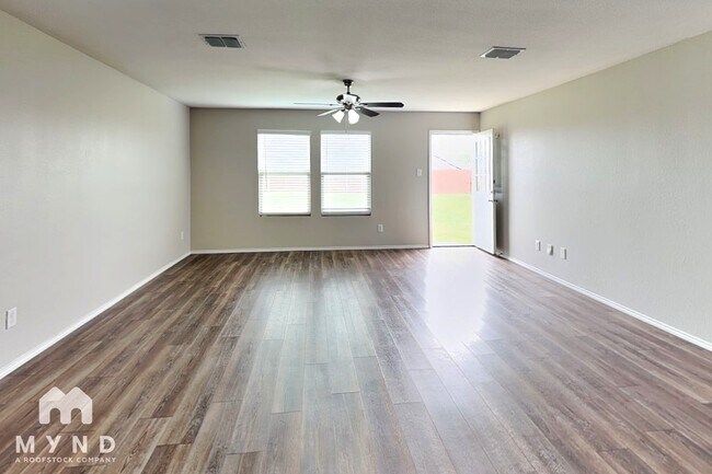 Foto del edificio - 14356 Cloudview Way