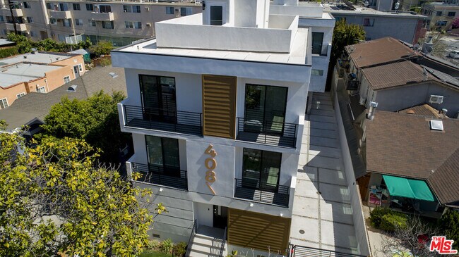 Building Photo - 406 N Kenmore Ave