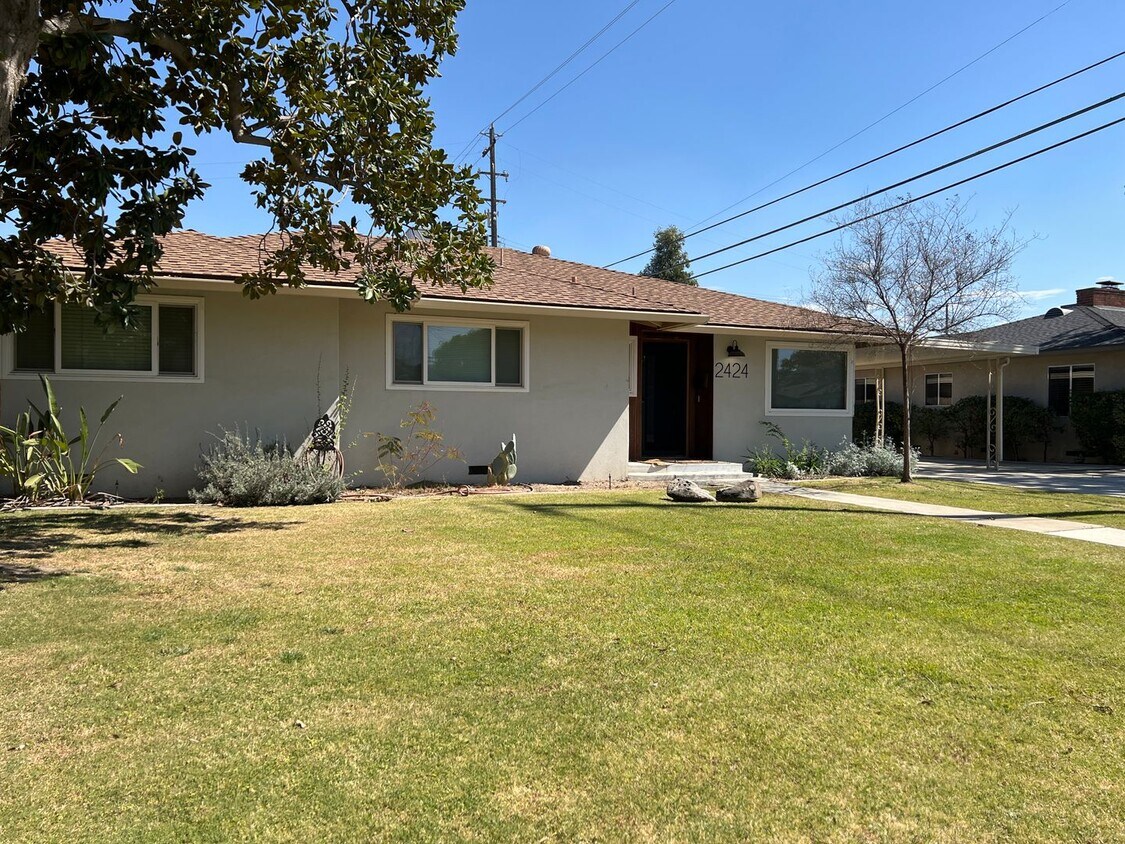 2424 Cedar St, Bakersfield, CA 93301 House Rental in Bakersfield, CA