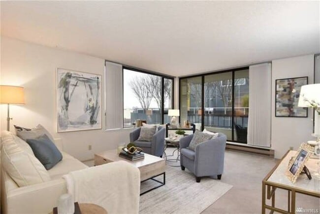 Photo - 2201 3rd Ave Apartment