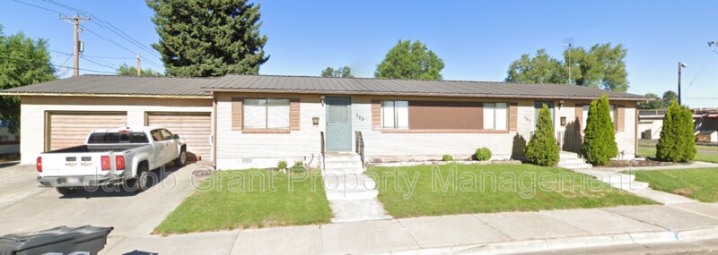 Primary Photo - 775 N Freeman Ave
