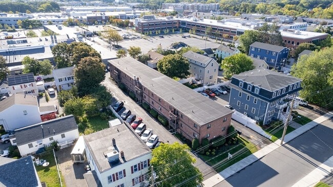 Foto del edificio - 146 Willow St