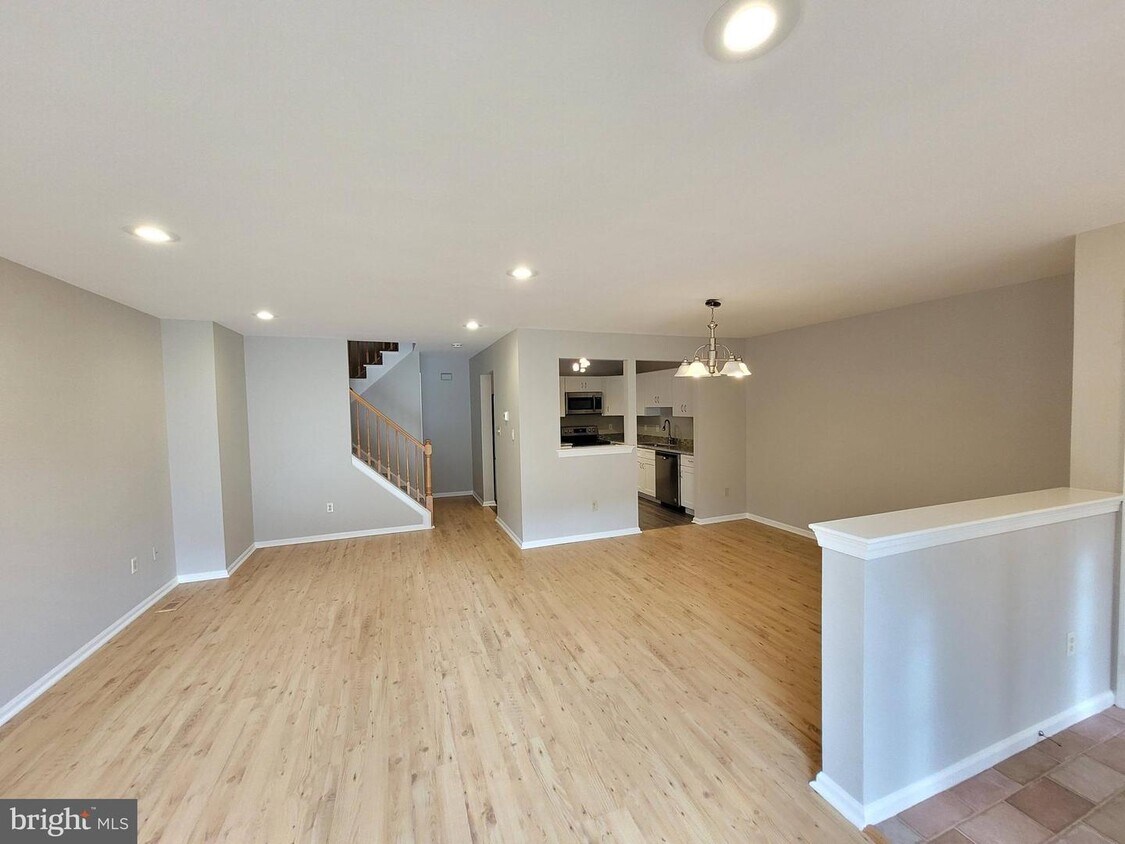 9202 Sheffield Dr, Yardley, PA 19067 Townhome Rentals in Yardley PA