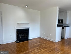 Building Photo - 1916 17th St NW