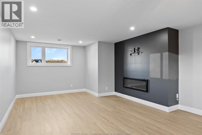 Building Photo - 12169 Ducharme Ln