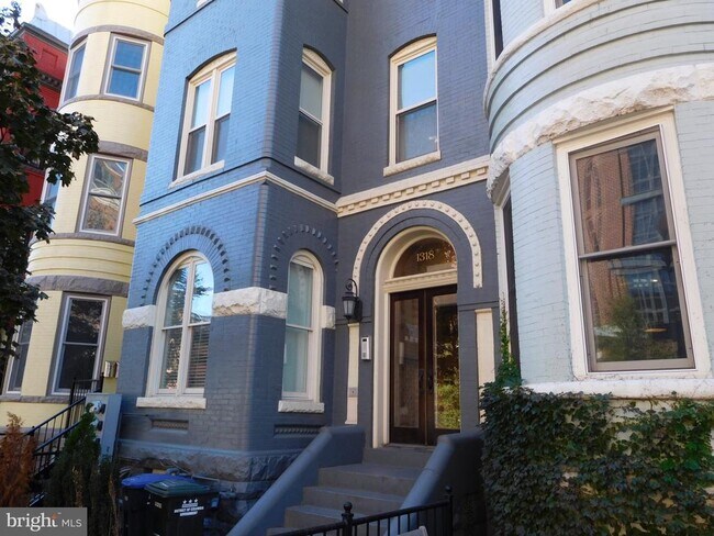 Foto del edificio - 1318 W St NW