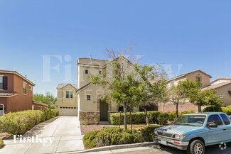 Building Photo - 10497 Foggy Glen Ave