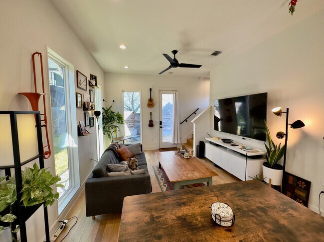 Foto del edificio - 2800 E 22nd St