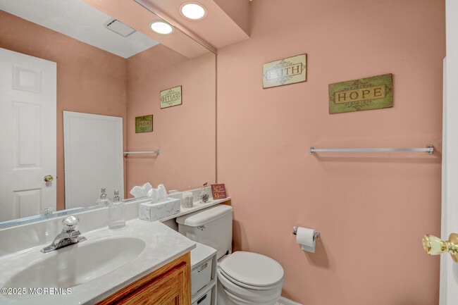 Foto del edificio - 434 Hampton Ct