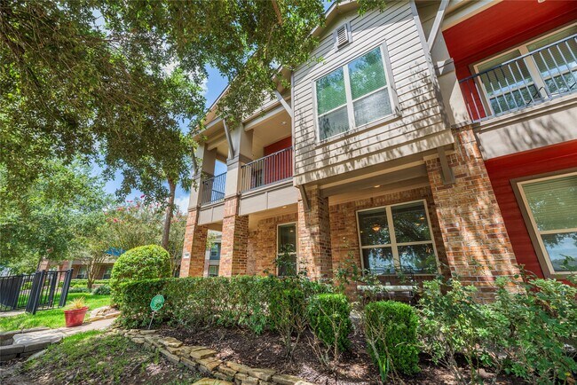 Building Photo - 403 Marina View Dr