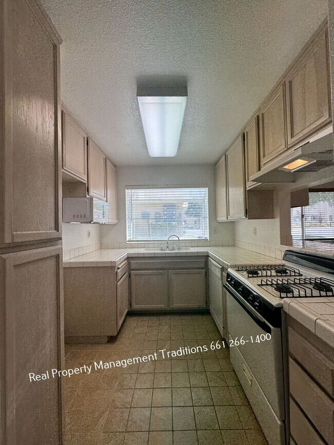 Foto del edificio - Stylish 3 Bed 2 Bath