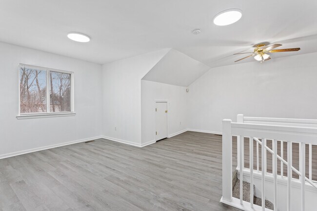 Foto del edificio - 5576 Seabreeze Ln