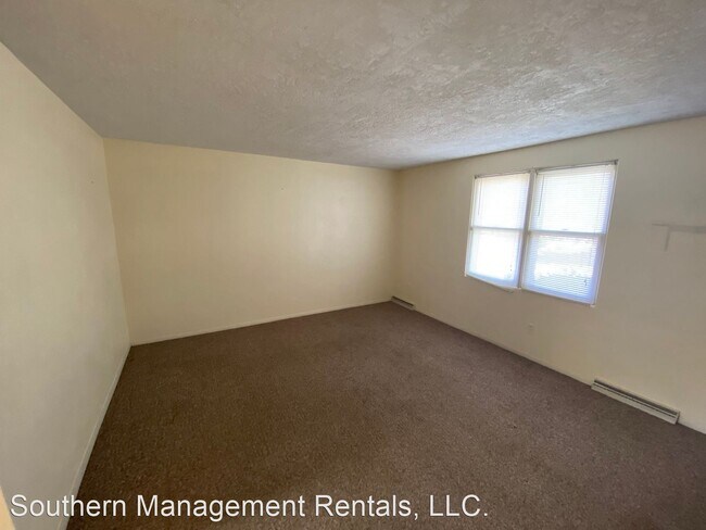 Building Photo - 2 br, 1.5 bath House - 160 Oak Manor Dr