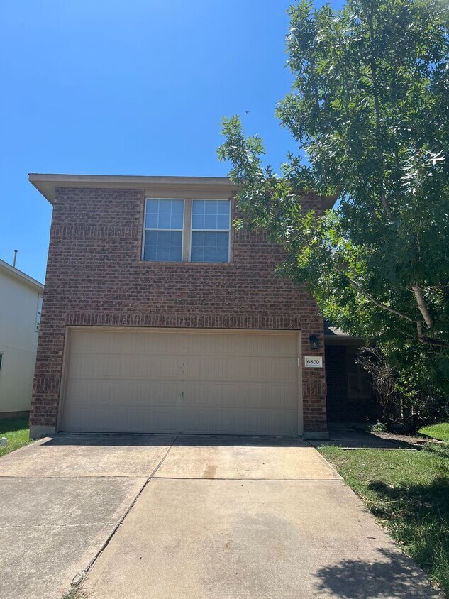 Primary Photo - 3/2 in the heart of Del Valle