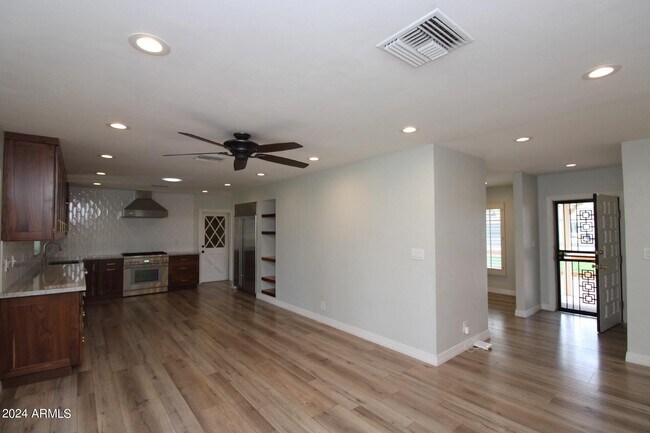 Foto del edificio - 7803 N 13th Ave