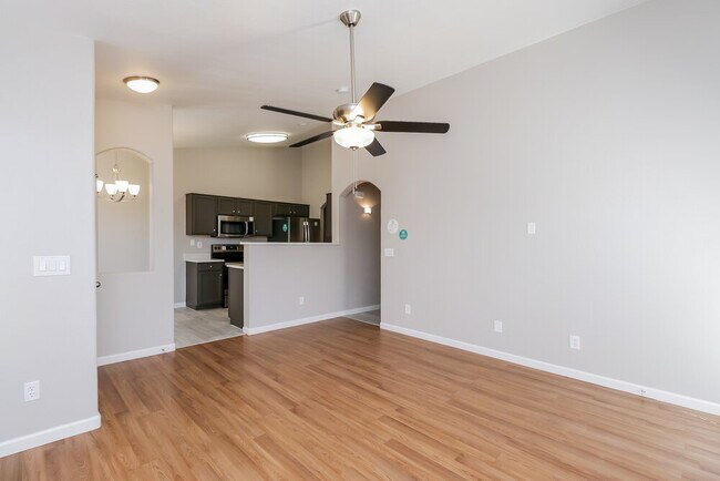 Building Photo - 16583 W Moreland St