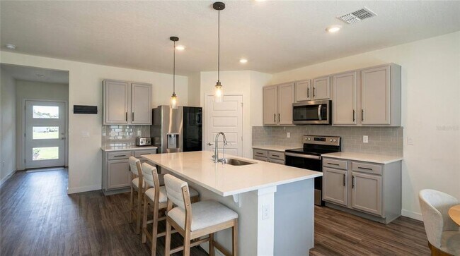 Foto del edificio - 4014 Malawi Trl