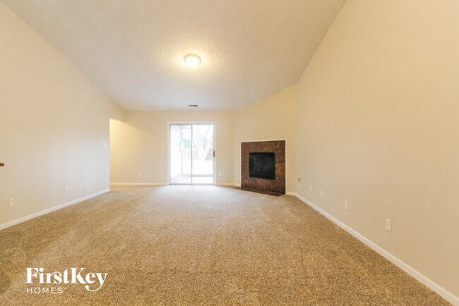 Building Photo - 14601 Village Park E Dr