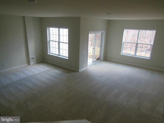 Building Photo - 25488 Hopton House Terrace