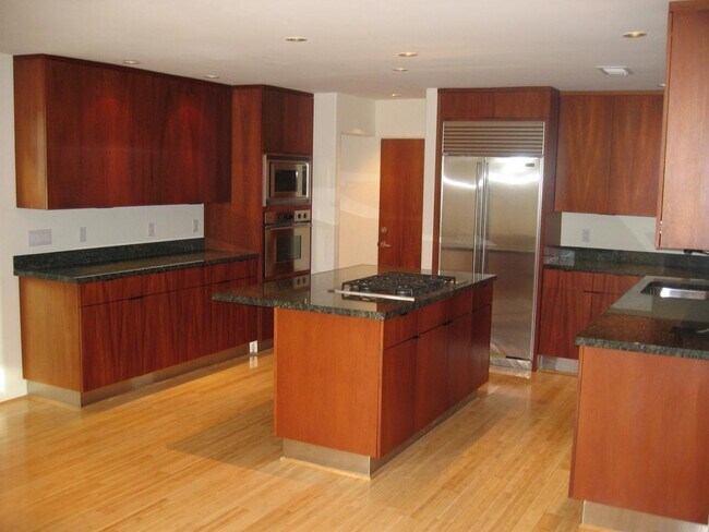Foto del edificio - 4819 N 35th Pl