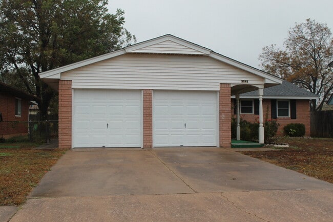 Fresh, Clean, Updated! - Fresh, Clean, Updated! House