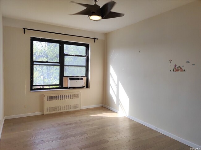 Building Photo - 64-34 102nd St