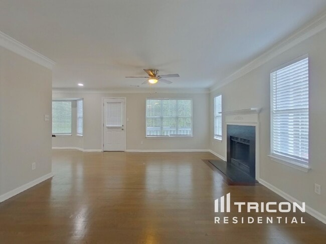 Building Photo - 1545 Elm Log Ct