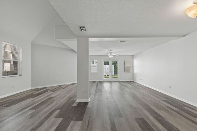 Photo - Spacious Two Story Townhome in Ormond Beach