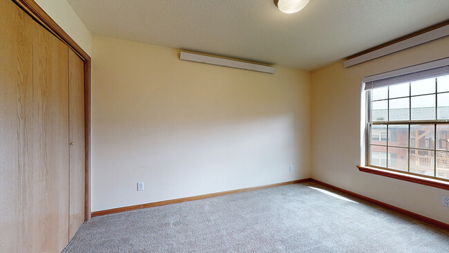 Building Photo - Wheelhouse Apartments