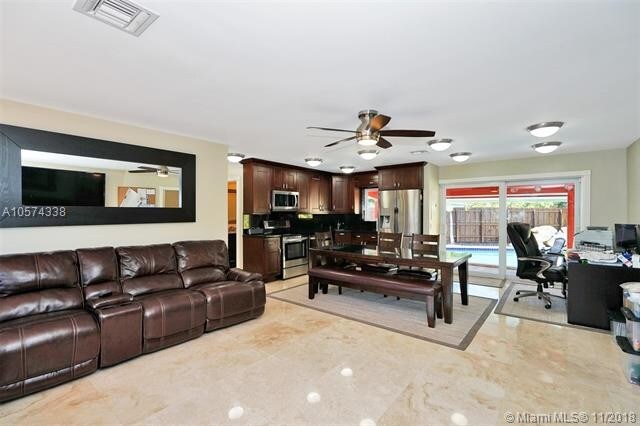 Foto del edificio - 2119 SW 37th Terrace