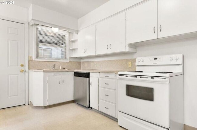 Foto del edificio - Super Cute 2 Bedroom House in Portland wit...