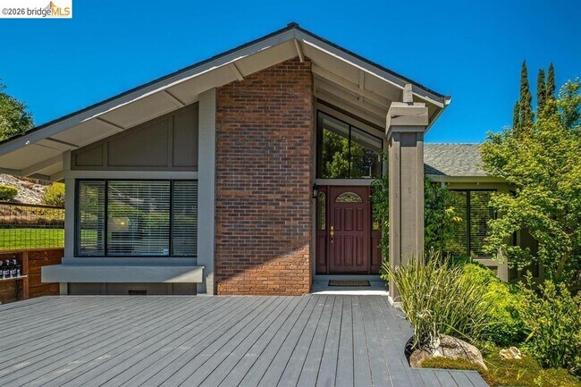 Building Photo - 1431 Huston Rd