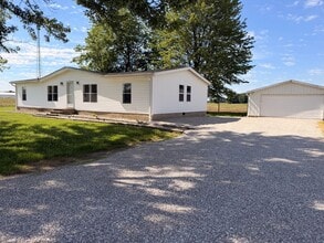 Building Photo - 1405 US-150