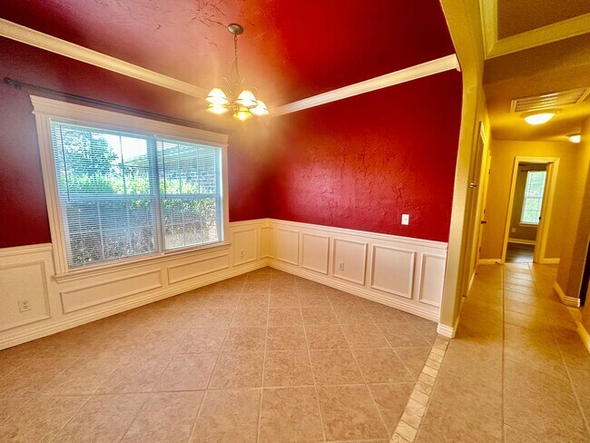 Foto del edificio - 3bd/2ba Home in Rogers! SHORT TERM LEASE A...