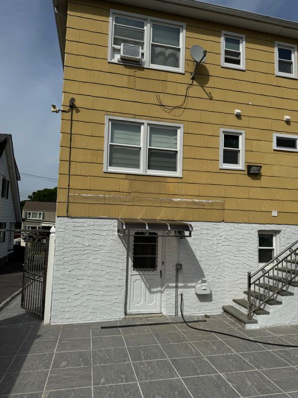 Foto del edificio - 247 Mile Square Rd