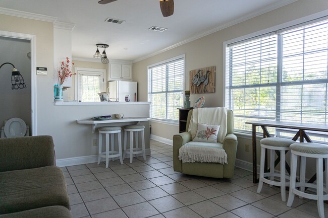 Foto del edificio - 1102 Stanfield Point Rd