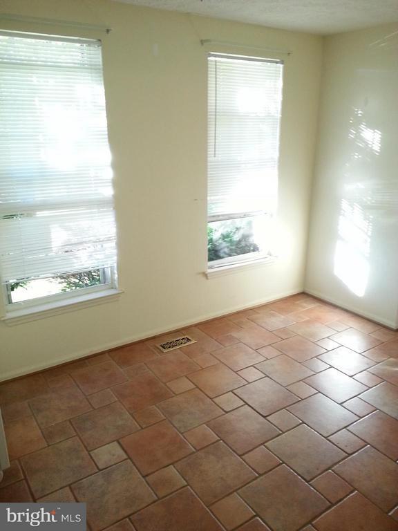 Foto del edificio - 606 Lakeworth Dr