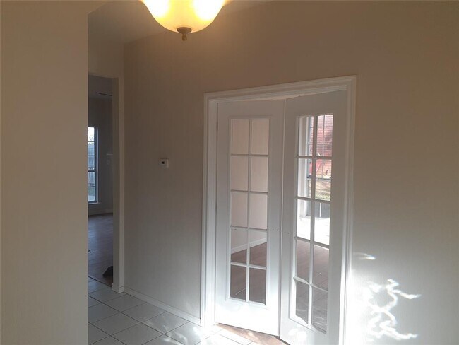 Building Photo - 4341 Vine Ridge Ct