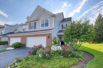 Building Photo - 4579 Half Moon Dr