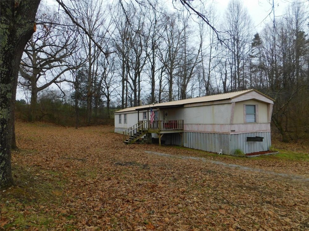 Primary Photo - 213 County Road 220