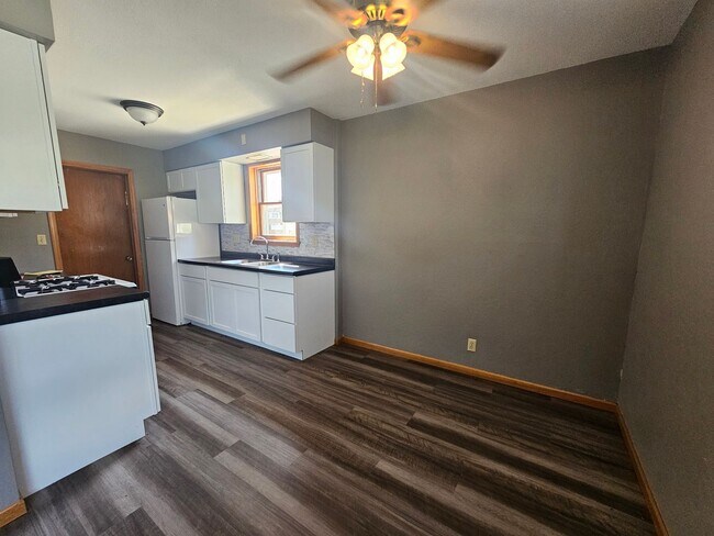 Building Photo - 2085 1st Ave