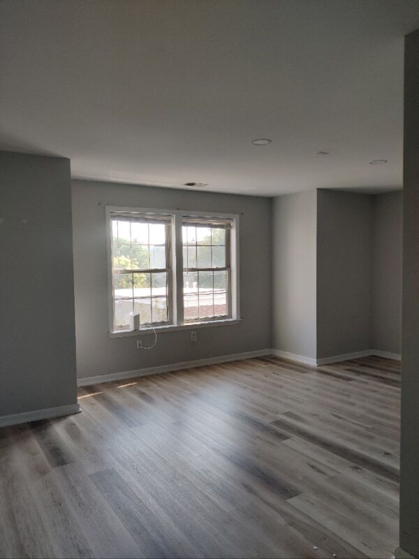Foto principal - 1621 W Oxford St