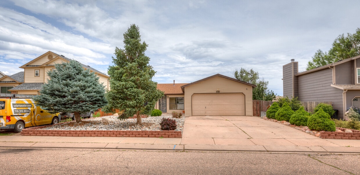 Foto principal - 838 Daffodil St