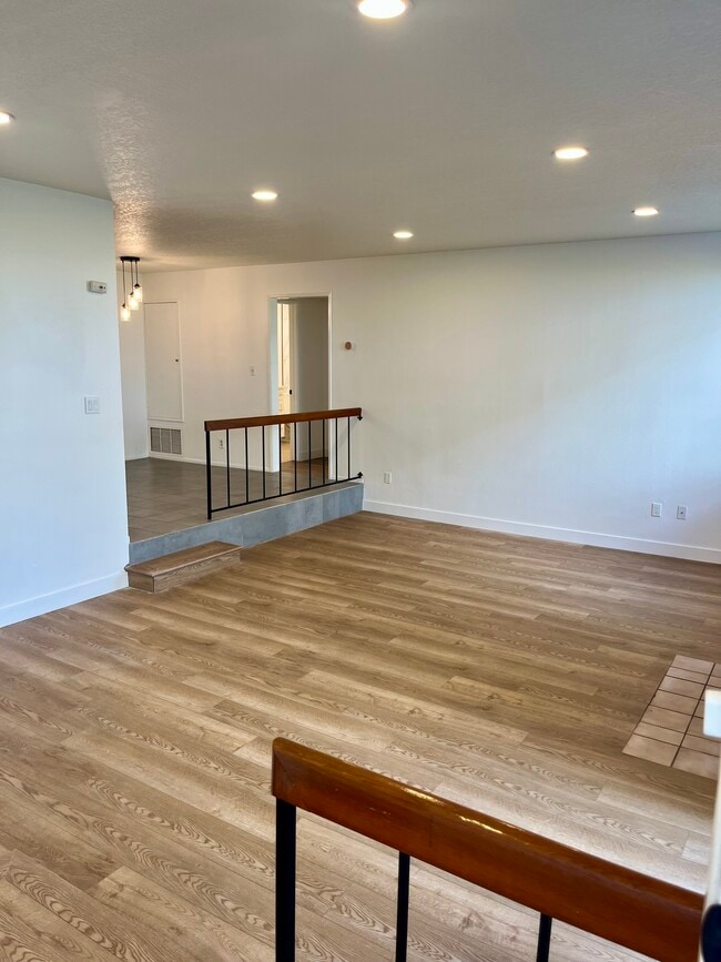 Building Photo - 29105 Thousand Oaks Blvd